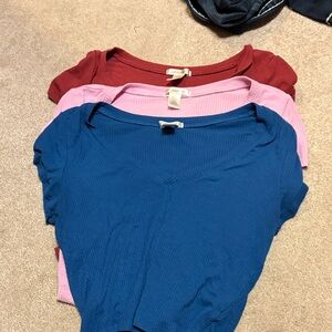 Women's V-Neck Ribbed Tops - Blue, Pink, Red